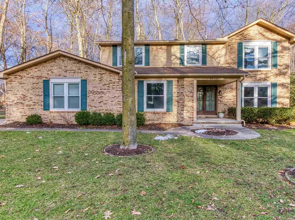 53238 Sherwood Ln, Shelby Township, MI 48315