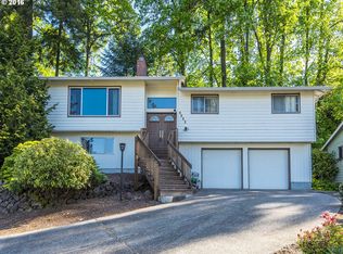6692 Oakridge Dr, Gladstone, OR 97027