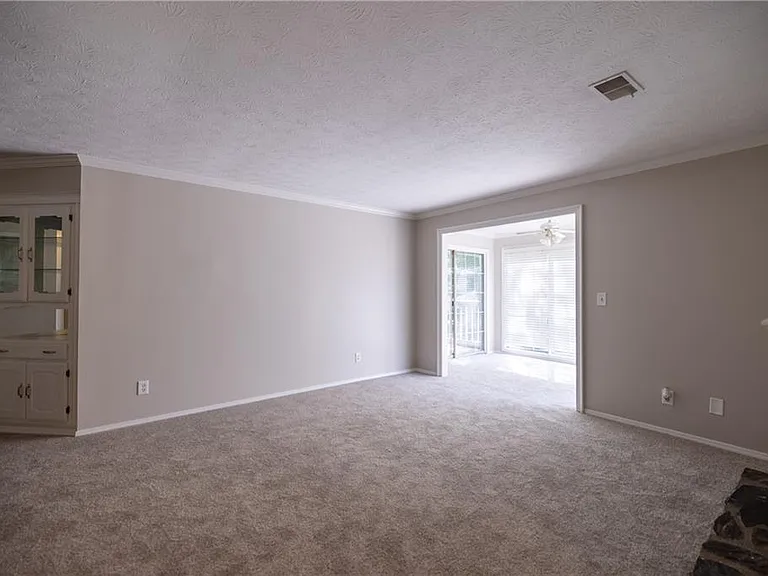 1907 Countryside Pl SE — Photo 10