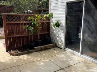 322 Summerwalk Cir, Chapel Hill, NC 27517