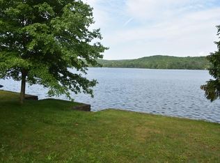 176 Manchaug Rd, Sutton, MA 01590