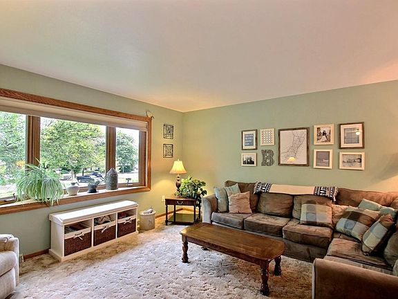 4th image of 2208 Norwood Dr