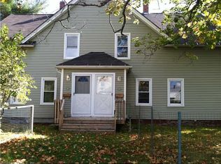 25 3rd St, Plainfield, CT 06374