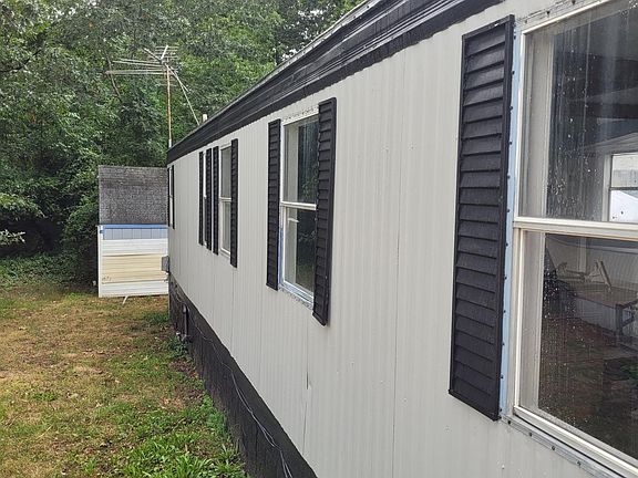4th image of 5954 Powers Ln