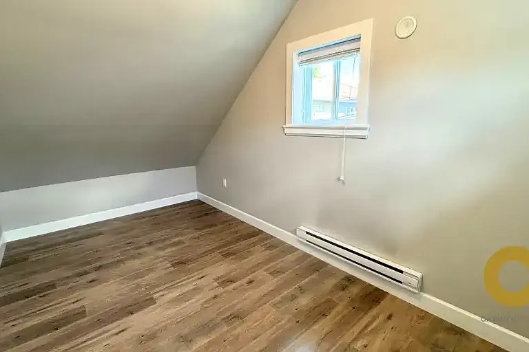 2554 Venables St #1A — Photo 8
