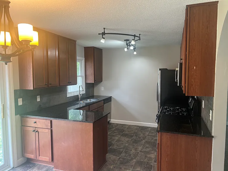 12208 Monroe St NE — Photo 3
