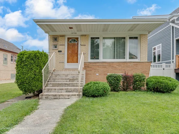 10735 S Campbell Ave, Chicago, IL 60655