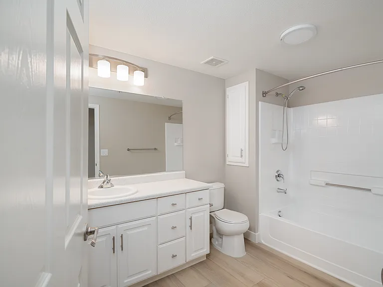 Tahoe - 2BR, 2BA 1,119SF