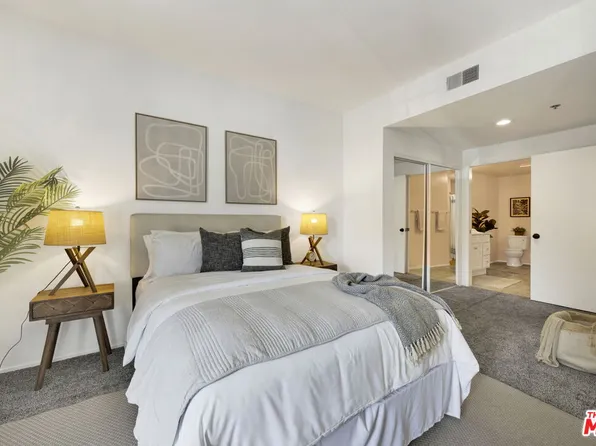 720 W 4th St Unit 120, Long Beach, CA 90802