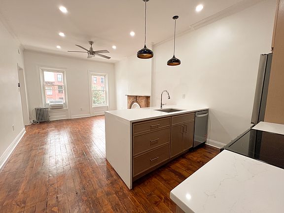 4th image of 556 Vanderbilt Ave APT 3
