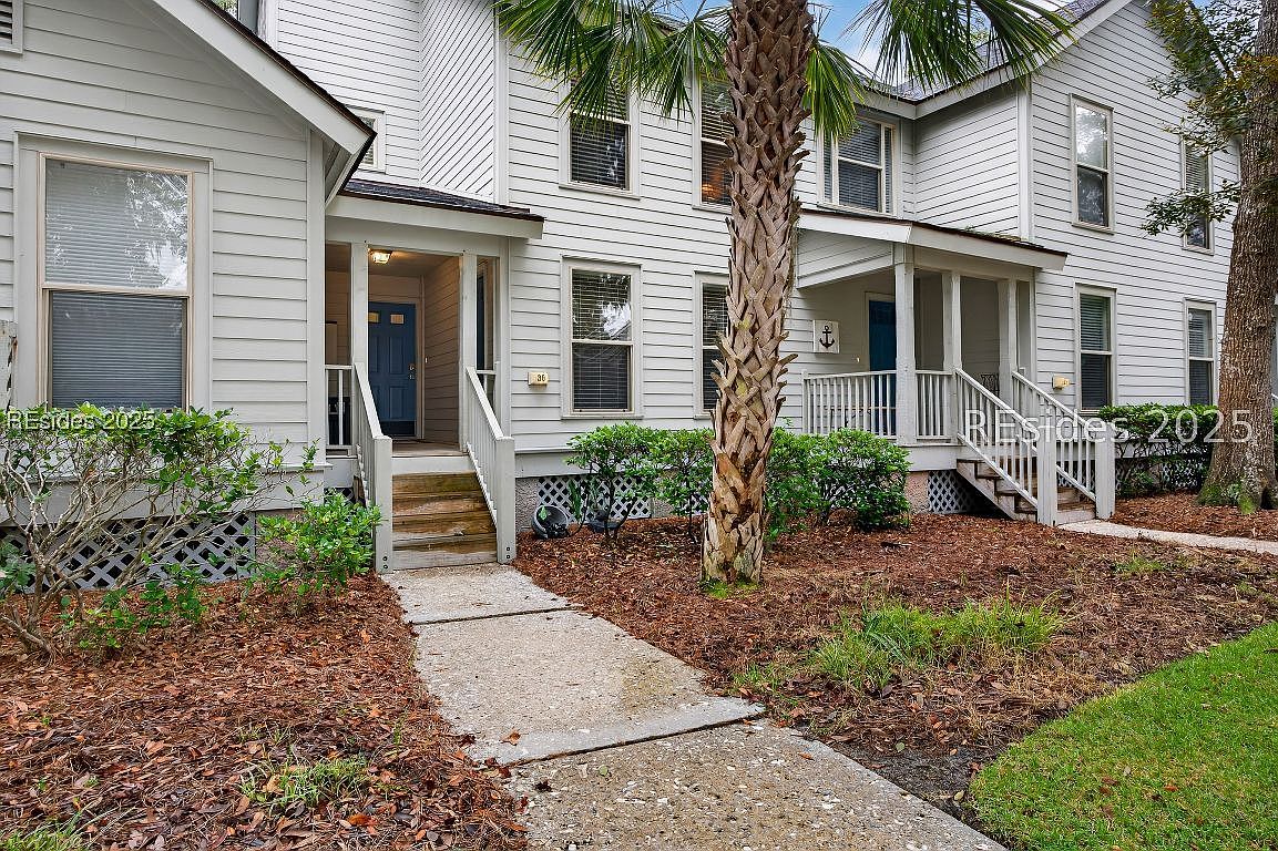 12 Valencia Rd APT 36