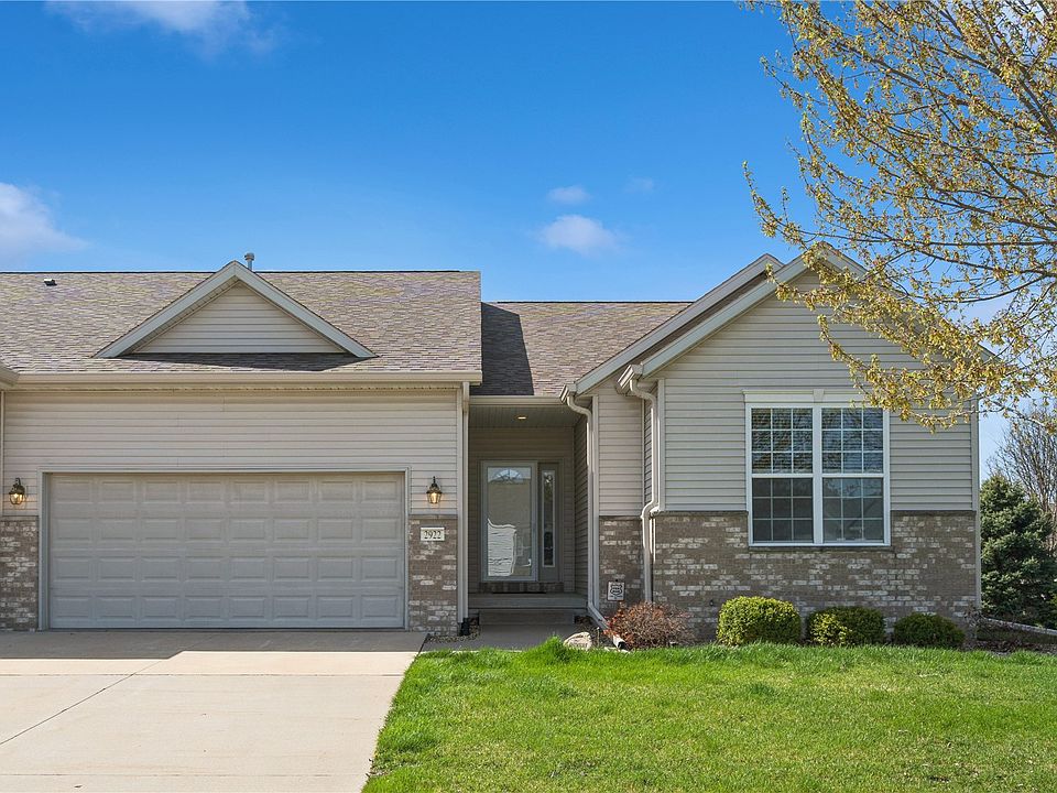 1st image of 2922 Somerbrook Ln