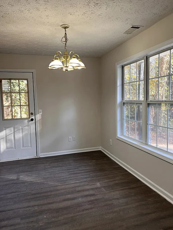 2 bed, 2.0 bath, 736 sqft, $1,695 — Photo 4