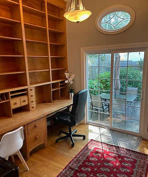 55 Arundel Ave — Photo 16