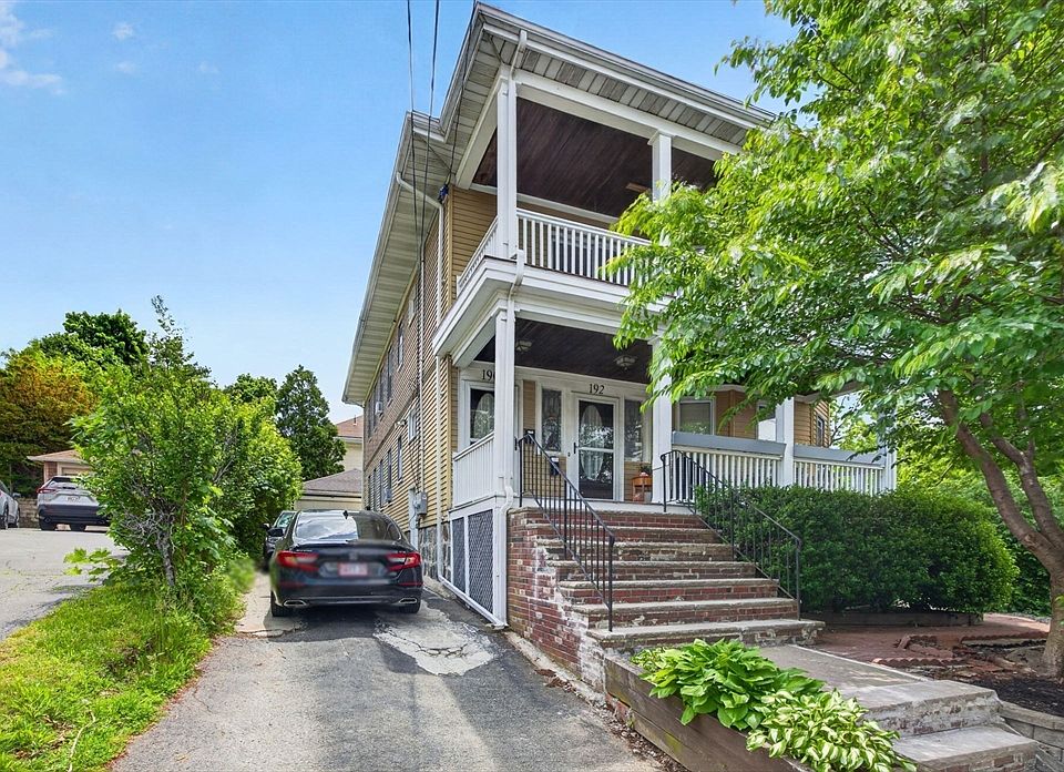 1st image of 190-192 Kendrick Ave