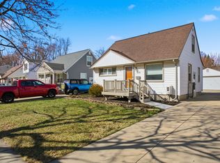 3515 Durham Rd, Royal Oak, MI 48073