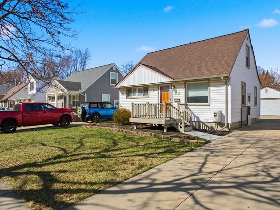 3515 Durham Rd, Royal Oak, MI 48073