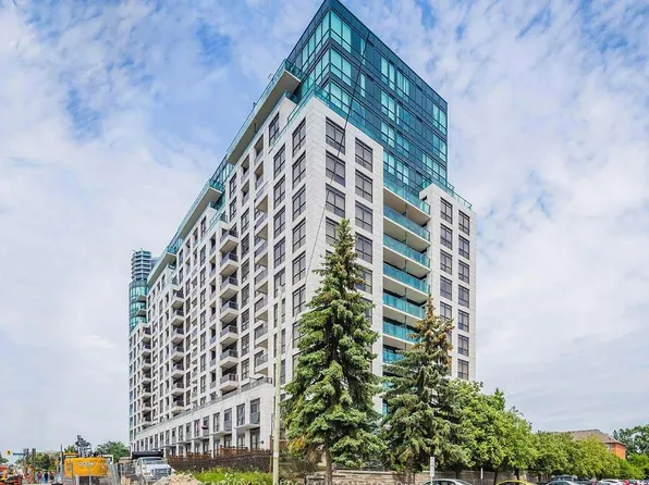 18 Harding Blvd Penthouse 105, Richmond Hill, ON L4C 0T3