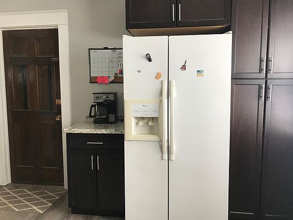 4th image of 151 Saranac Ave #1