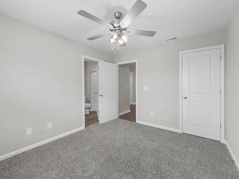 2209 Eldos Trace Cir — Photo 49