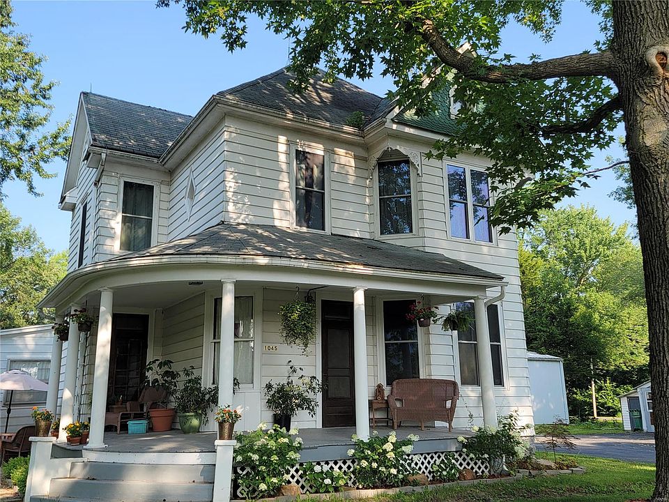 1045 Lincoln St, Saint Libory, IL 62282 Zillow