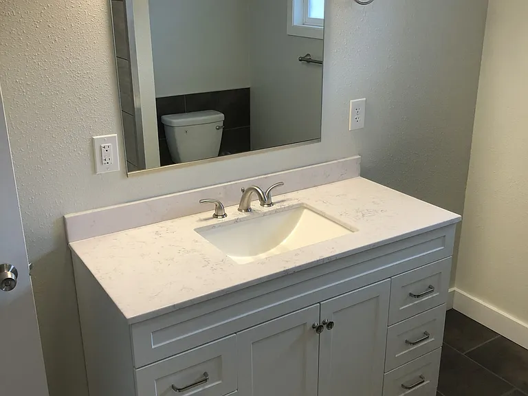 901 W Lacrosse Ave — Photo 23
