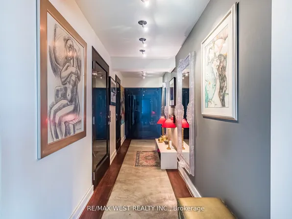 409 Bloor St E #Penthouse 2, Toronto, ON M4W 3T2