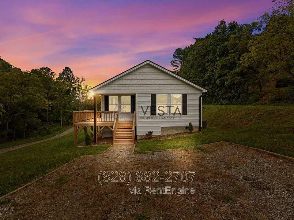 4 Meadows Town Rd