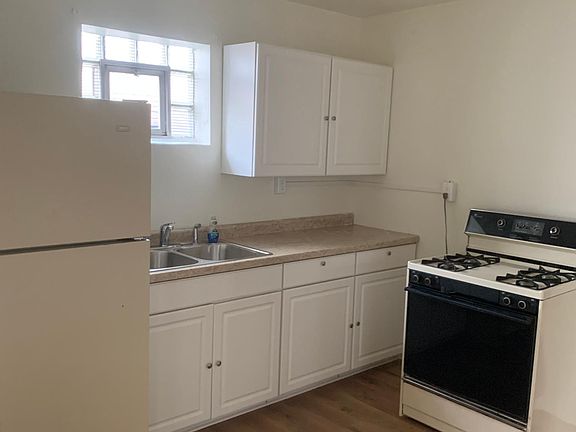 4th image of 1213 E Columbus Dr #2F