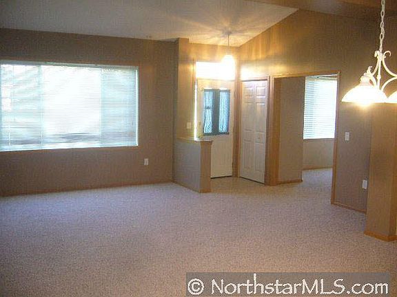 4th image of 11556 Baltimore Street NE