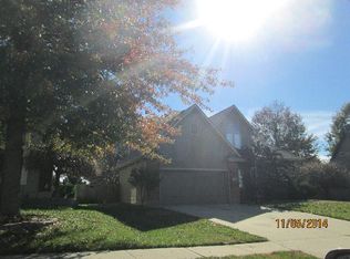 241 SE Citadel Dr, Lees Summit, MO 64063
