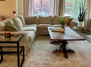 5064 Foothills Dr UNIT A, Lake Oswego, OR 97034