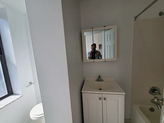 Rented by Douglas Elliman | media 15