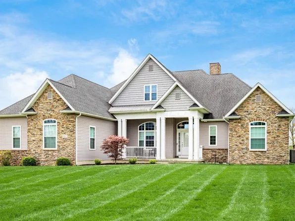 11613 Poplar Creek Rd NW, Baltimore, OH 43105