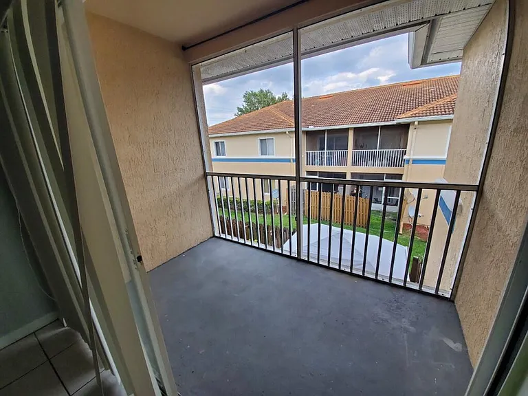 13215 Villa Vista Dr #203 — Photo 7