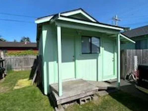1983 sutter Rd., 1983 Sutter Rd #4, McKinleyville, CA 95519