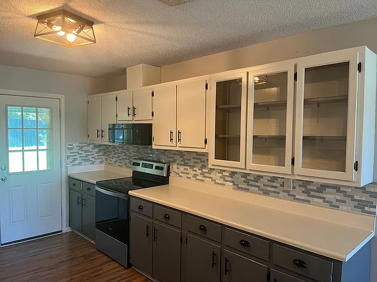 3238 Santa Rosa Dr — Photo 4