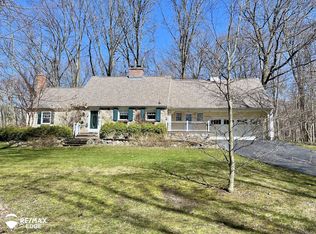 5271 E Vienna Rd, Clio, MI 48420