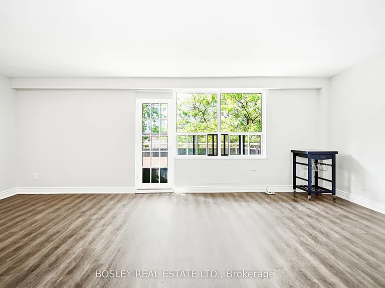 85 Lawton Blvd #403 — Photo 11