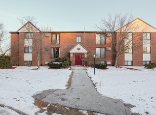 36 English Village Rd #304, Manchester, NH 03102