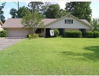 1st image of 4924 Maplewood Dr