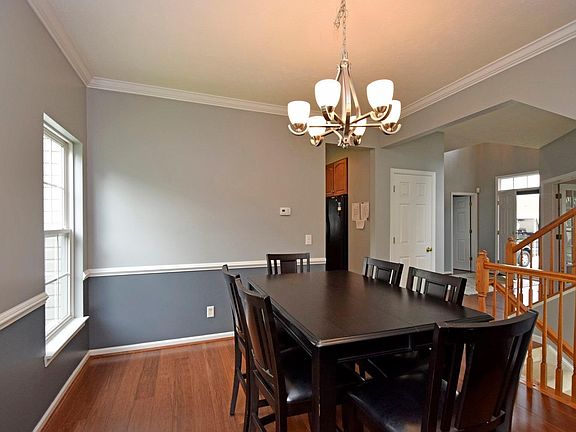 5th image of 5498 Megans Oak Ct