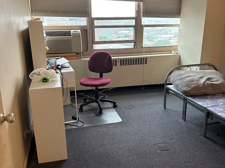 3950 N Lakeshore Dr #2124 — Photo 6