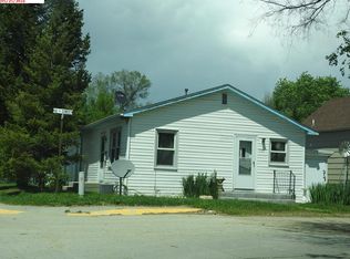1139 16th St, Mitchell, NE 69357