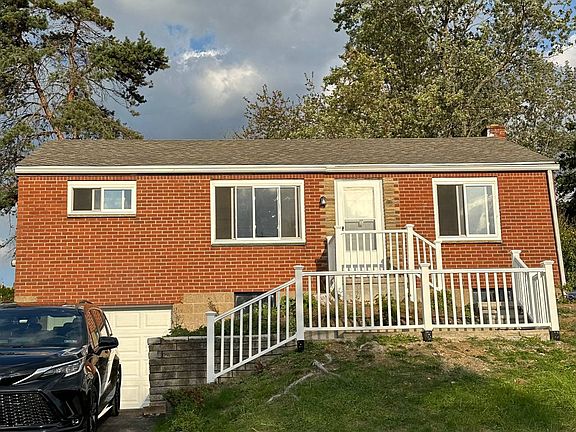 2nd image of 6327 Crestview Dr