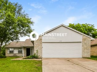 1722 Clark Trl, Grand Prairie, TX 75052