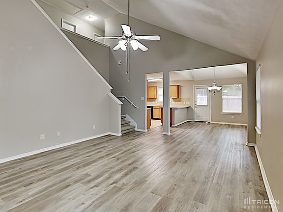 4th image of 19902 Bettencourt Ln