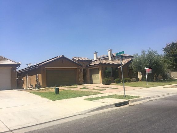 2nd image of 5620 Segovia Way