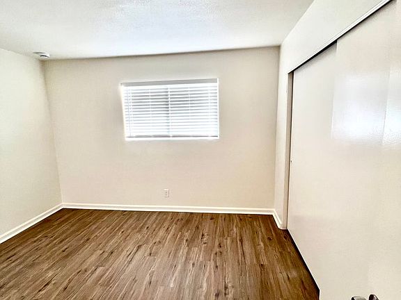 5th image of 1000-1042 W Orange St #1000-E06
