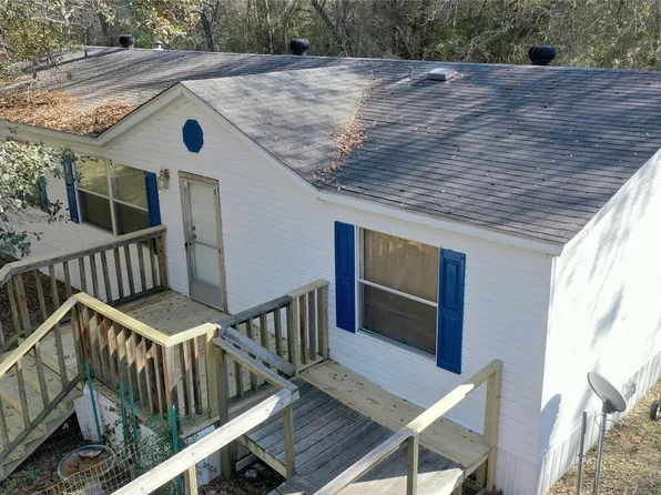 19747 Village Forest Dr N, Montgomery, TX 77356